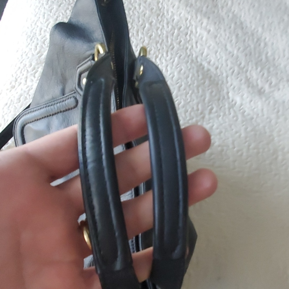 Vintage Coach Campbell leather fashion satchel with brass accents - Picture 4 of 6